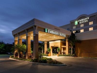 Hotel Embassy Suites by Hilton Tampa Brandon - Bild 3