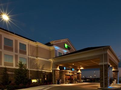 Hotel Holiday Inn Express & Suites Ada - Bild 5