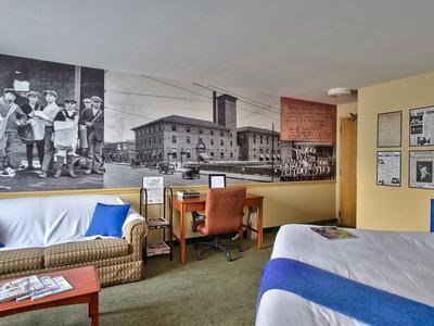 Hotel Westport Kansas City, Tapestry Collection by Hilton - Bild 5