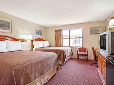 Hotel Holiday Inn Express & Suites Tampa Stadium Area - Bild 4