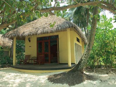 Hotel Ellaidhoo Maldives by Cinnamon - Bild 5