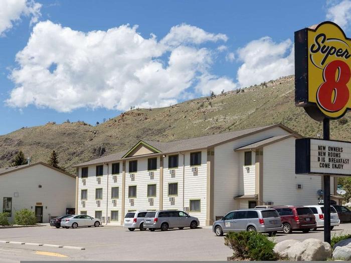 Hotel Super 8 by Wyndham Gardiner/Yellowstone Park Area - Bild 1