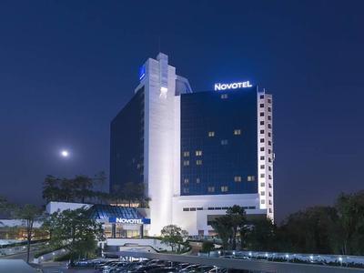 Hotel Novotel Bangkok Bangna - Bild 4