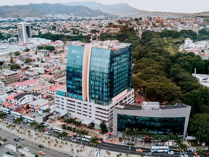 Hotel Courtyard Guayaquil - Bild 1
