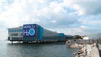 Hotel H2O Manila - Bild 4