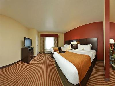 Hotel Comfort Suites Bay City - Bild 3