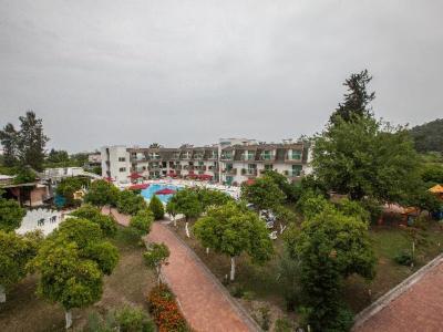 Omorfi Garden Resort Hotel - Bild 4