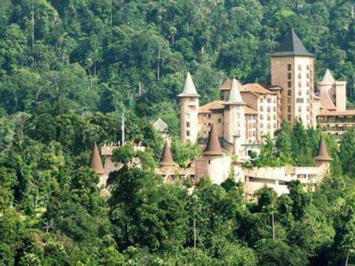 Hotel The Chateau Spa & Organic Wellness Resort - Bild 1