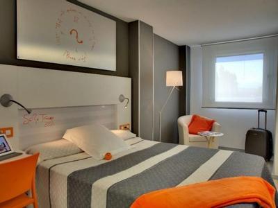 Hotel Bed4U Pamplona - Bild 3