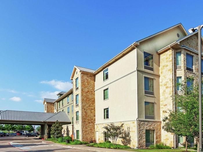 Hotel Homewood Suites by Hilton Waco - Bild 1