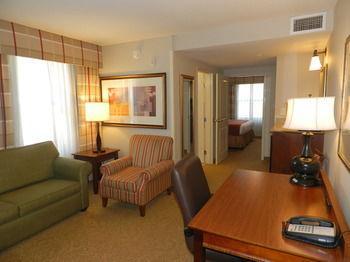 Hotel Country Inn & Suites by Radisson, Braselton, GA - Bild 4