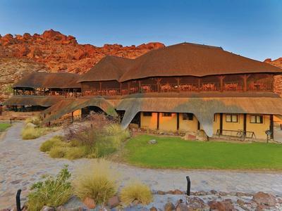 Hotel Twyfelfontein Country Lodge - Bild 3