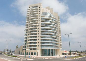 Ramada Hotel & Suites by Wyndham Netanya - Bild 3