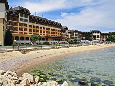Riviera Beach Hotel - Bild 2