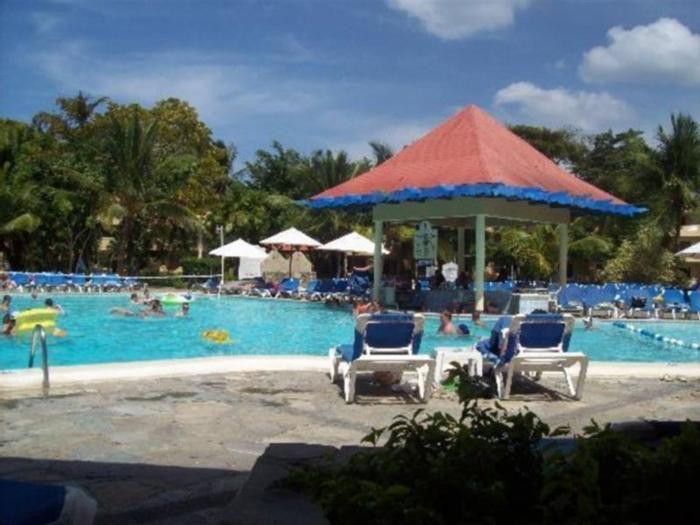 Hotel Fun Royale & Fun Tropical Beach Resort - Bild 1