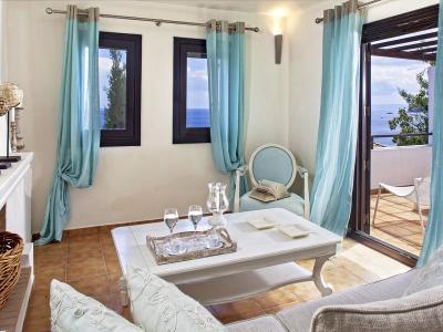 Hotel Aegean Suites - Bild 2