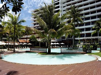 Patong Beach Hotel - Bild 2
