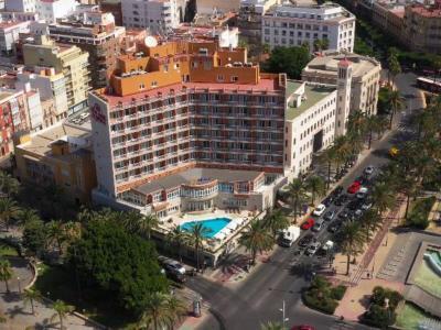 Gran Hotel Almería - Bild 2
