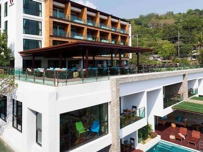 Hotel Zenmaya Oceanfront Phuket, Trademark Collection by Wyndham - Bild 4