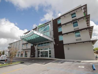 Hotel Holiday Inn Express & Suites Miami Airport East - Bild 5
