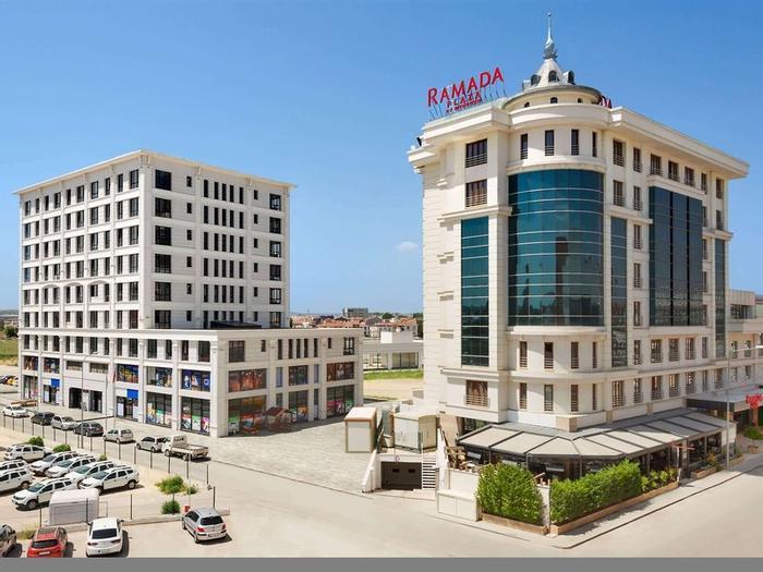 Hotel Ramada Plaza by Wyndham Eskisehir - Bild 1