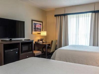 Hotel Hampton Inn By Hilton Ottawa Airport - Bild 5