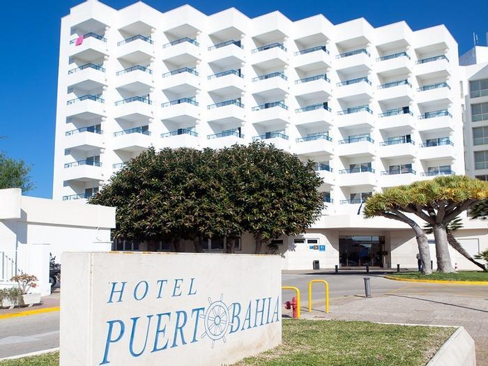 Hotel Puerto Bahia - Bild 1