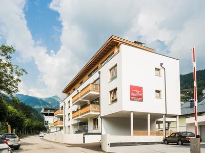 Hotel AlpenParks® Residence Zell am See - Bild 3