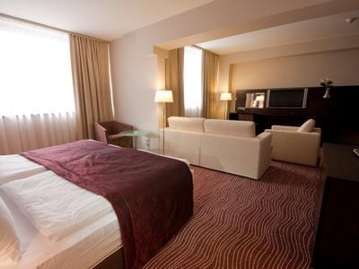 Hotel Holiday Inn Bratislava - Bild 2