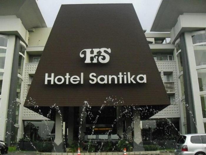 Hotel Santika Kelapa Gading - Bild 1