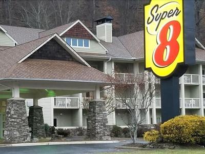 Hotel Super 8 by Wyndham Cherokee - Bild 2
