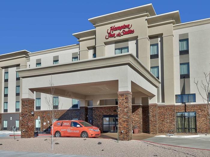 Hotel Hampton Inn & Suites Albuquerque Airport - Bild 1
