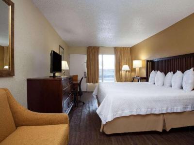 Hotel Days Inn by Wyndham Daytona Beach Speedway - Bild 5
