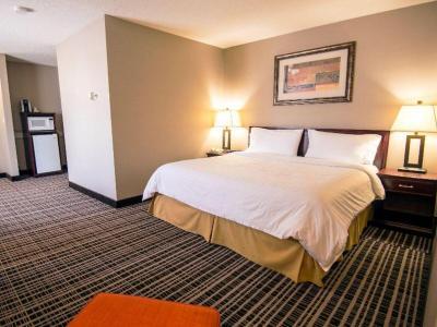 Hotel Holiday Inn Express Red Deer - Bild 4