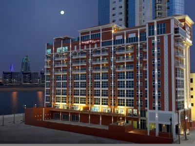 Hotel Ramada by Wyndham Manama City Centre - Bild 3