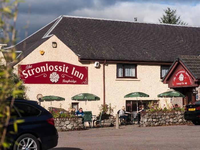 Hotel The Stronlossit Inn - Bild 1