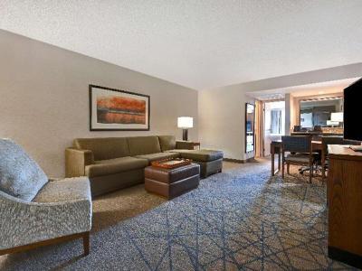 Hotel Embassy Suites by Hilton Colorado Springs - Bild 5
