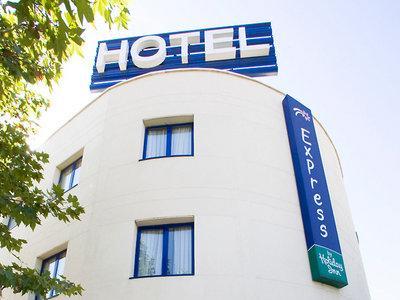 Hotel Holiday Inn Express Madrid-San Sebastian d/l Reyes - Bild 3