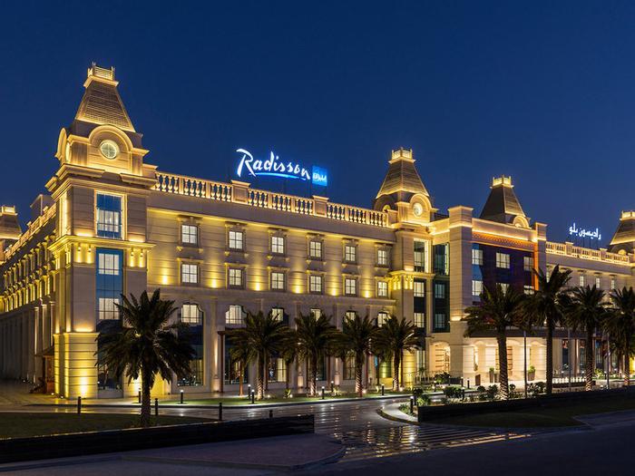 Radisson Blu Hotel Ajman - Bild 1