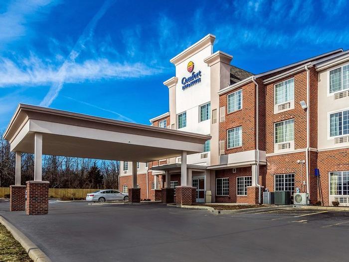 Comfort Inn & Suites Dayton North - Bild 1