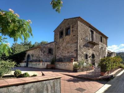 Hotel Gole Alcantara Botanical & Geological Park Argoturismo Il Borgo - Bild 5