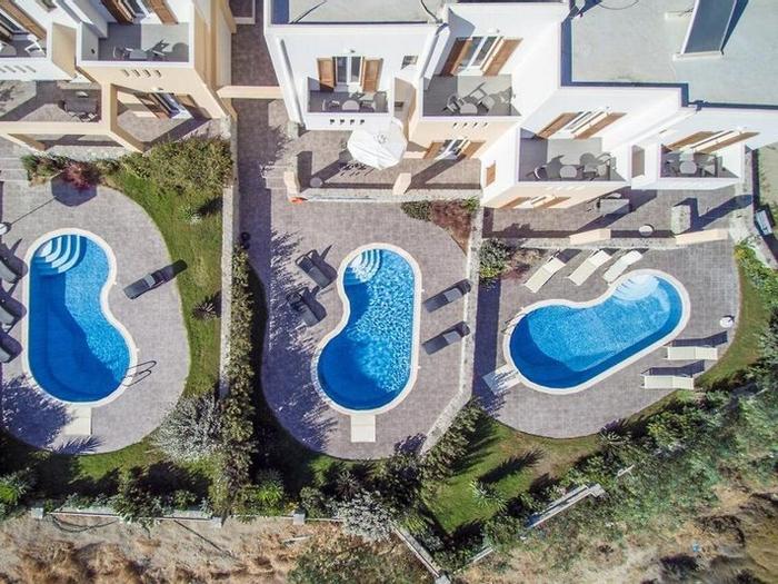 Hotel Naxos Luxury Villas - Bild 1