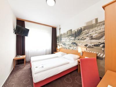 Hotel Yggotel Ravn - Bild 3