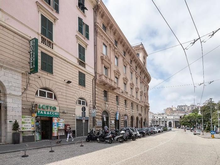 Hotel Ostello Bello Genova - Bild 1