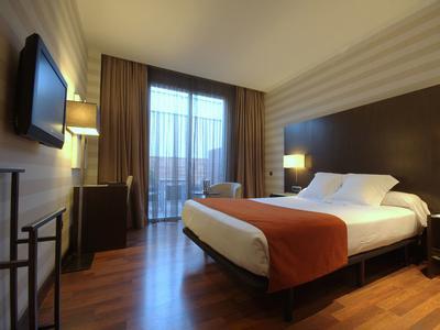 Hotel Zenit Pamplona - Bild 4