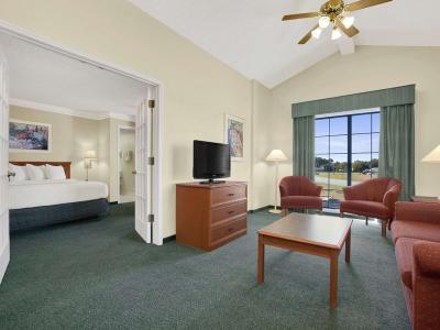 Hotel Baymont by Wyndham Longview - Bild 2