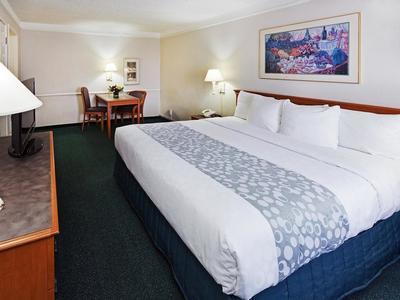 Hotel La Quinta Inn by Wyndham Eagle Pass - Bild 4