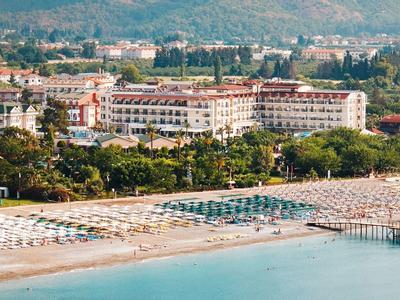 L´Oceanica Beach Resort Hotel