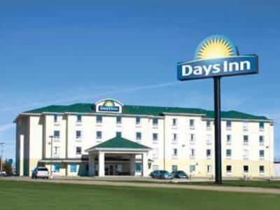 Hotel Days Inn by Wyndham Moose Jaw - Bild 2