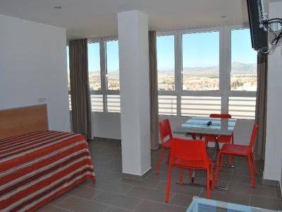 Hotel Estudiotel Alicante - Bild 4